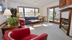 Baileys Harbor Yacht Club Resort